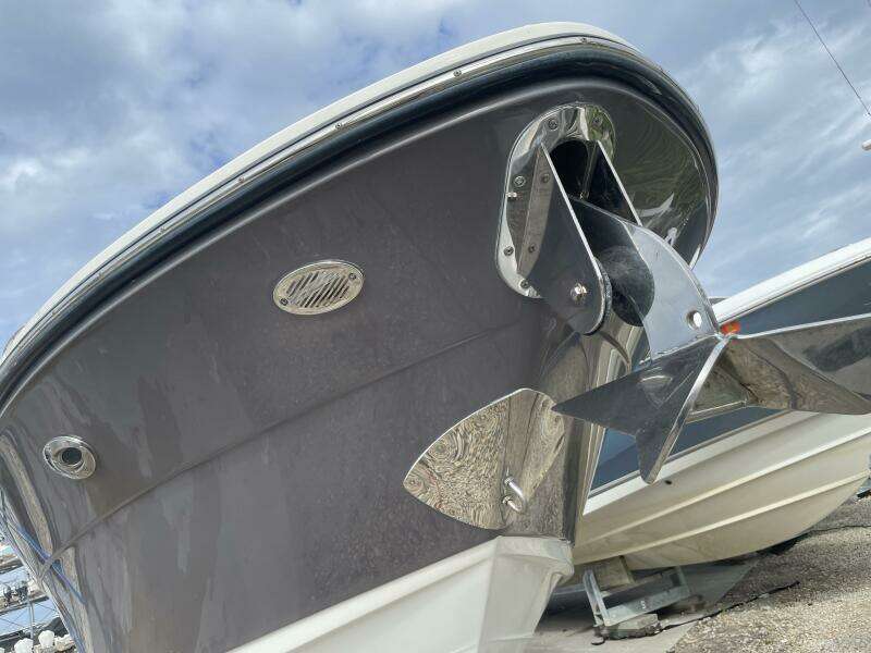 2008 Sea Ray 270 SLX