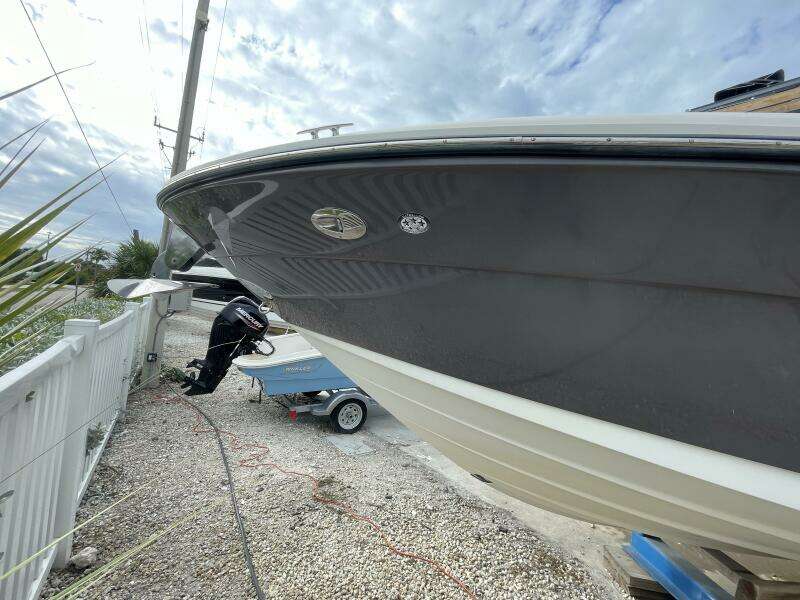 2008 Sea Ray 270 SLX