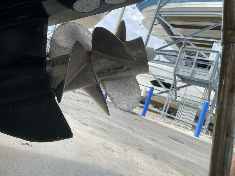 2008 Sea Ray 270 SLX