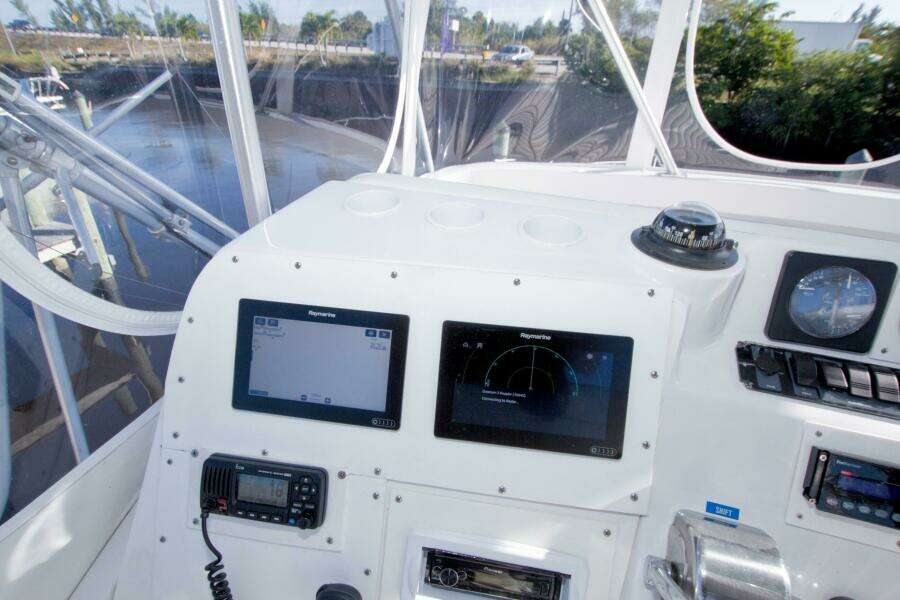 1998 Luhrs 36 Convertible