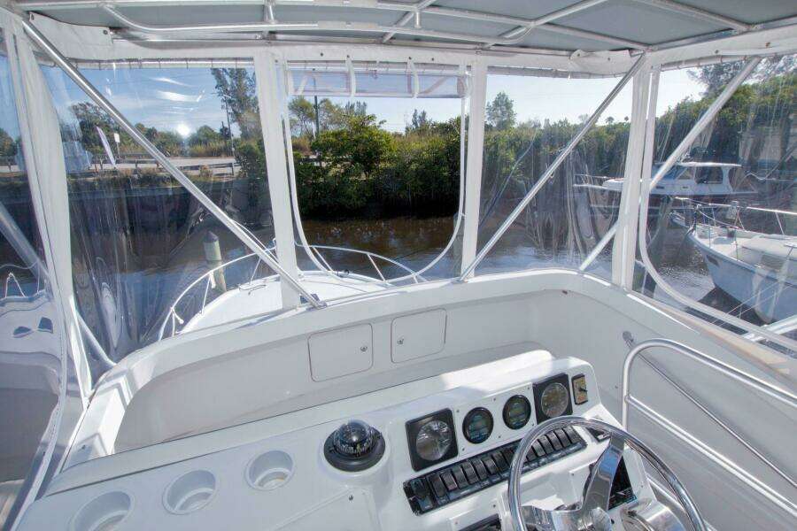 1998 Luhrs 36 Convertible