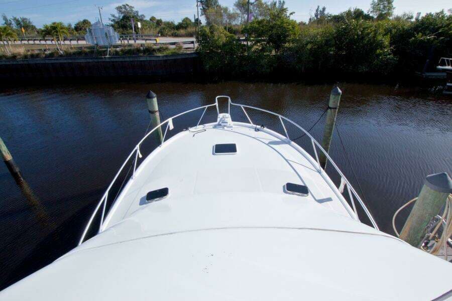 1998 Luhrs 36 Convertible