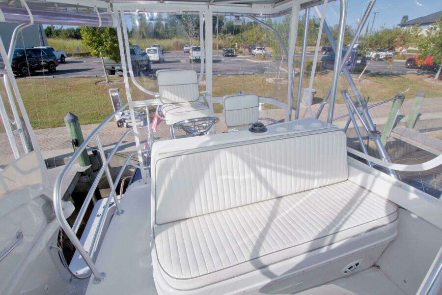 1998 Luhrs 36 Convertible