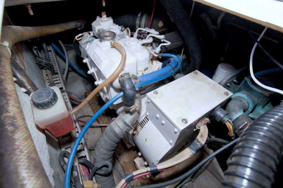 1998 Luhrs 36 Convertible