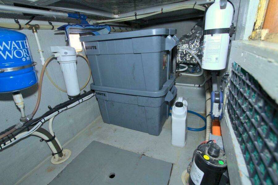 1998 Luhrs 36 Convertible