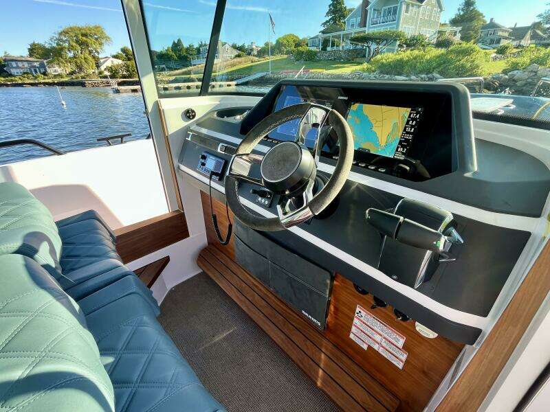 2022 Axopar 28 Cabin with AFT CABIN