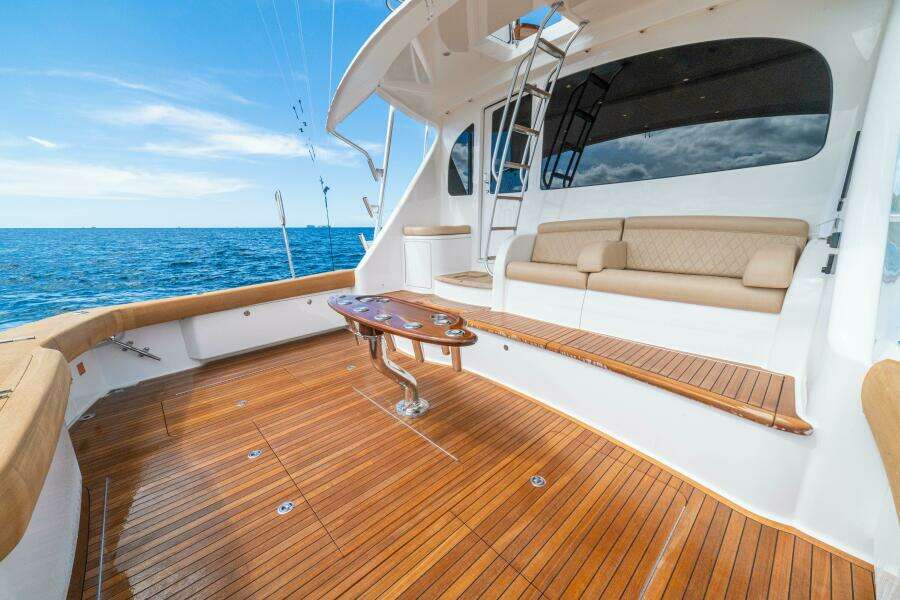 2016 Viking 66 Convertible