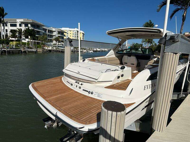 2016 Sea Ray 350 SLX
