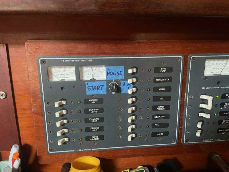 1984 Beneteau First 38.5