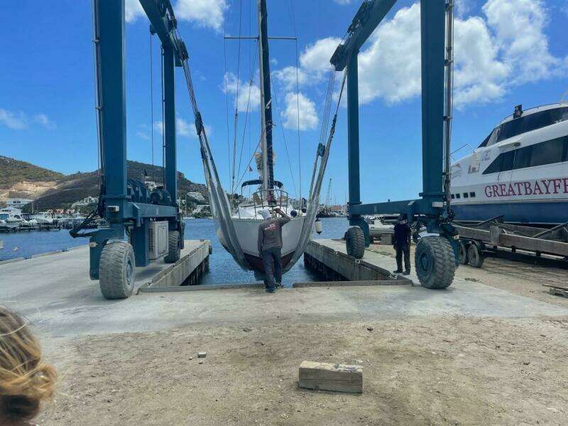 1984 Beneteau First 38.5