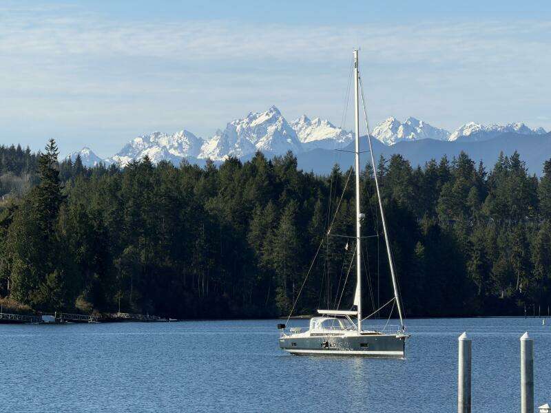 2014 Beneteau Oceanis 55