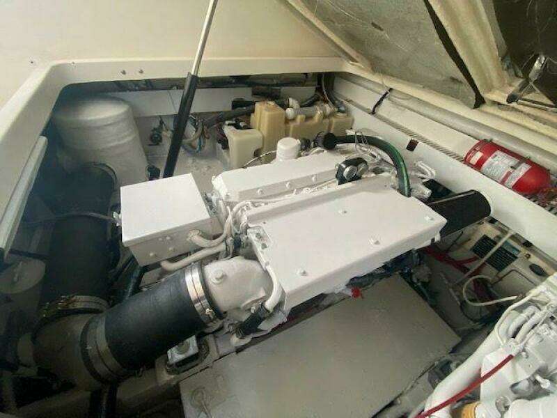 2001 Sea Ray 340 Amberjack