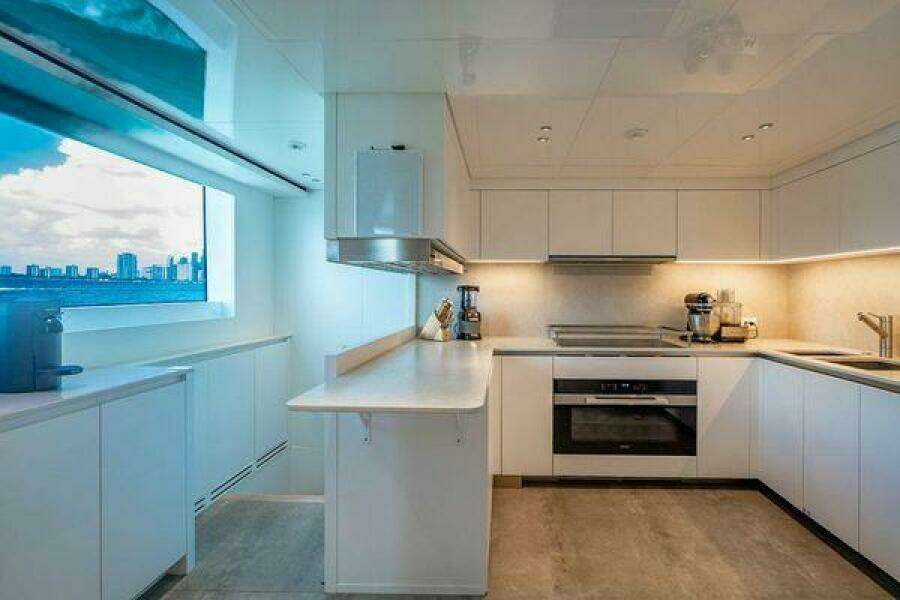 2023 Sanlorenzo SD118