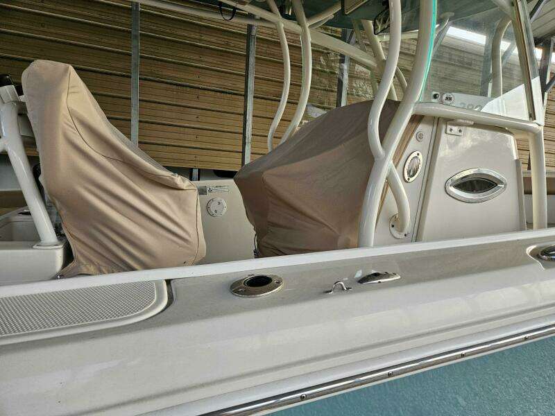 2017 Sailfish 290 CC