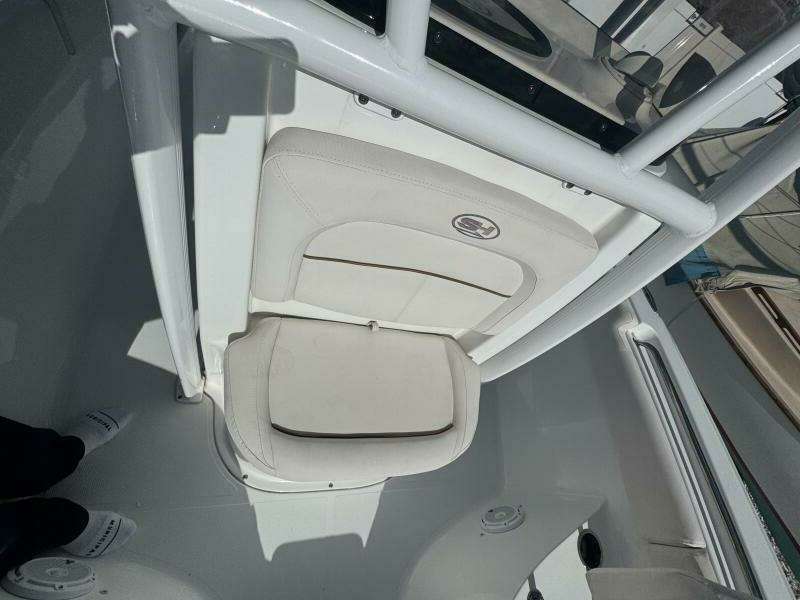 2021 Sea Hunt Ultra 219