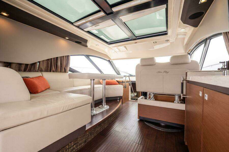 2015 Sea Ray 510 Sundancer
