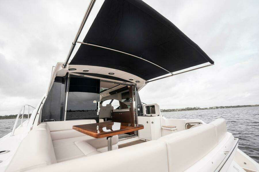 2015 Sea Ray 510 Sundancer
