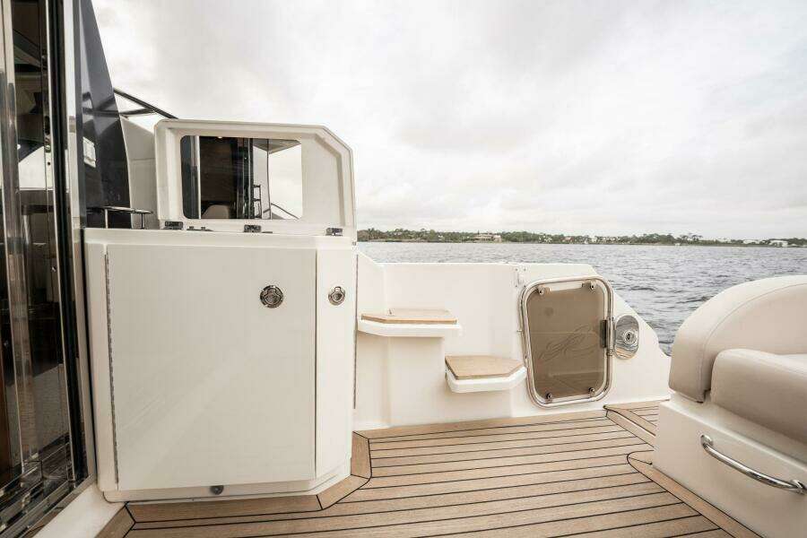 2015 Sea Ray 510 Sundancer