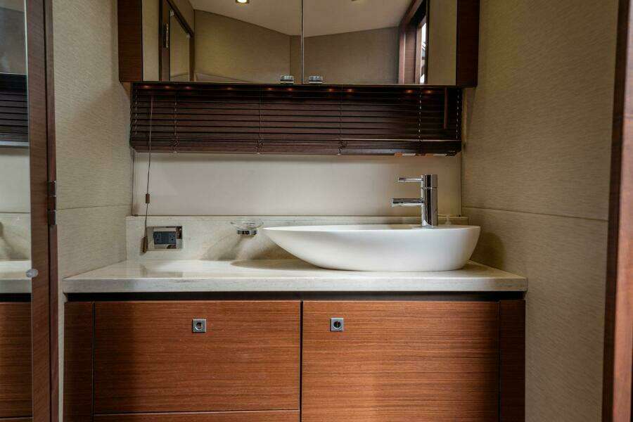 2015 Sea Ray 510 Sundancer