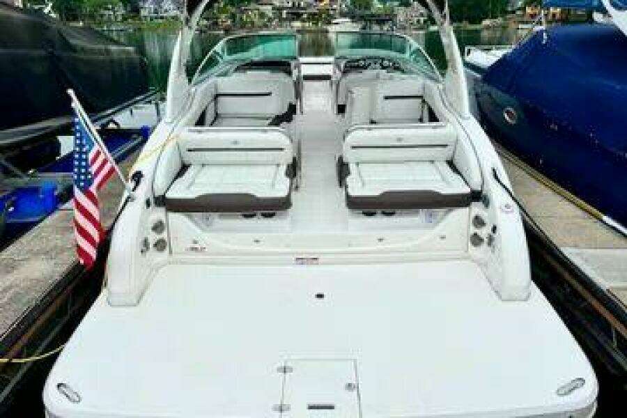 2016 Regal 3200 Bowrider