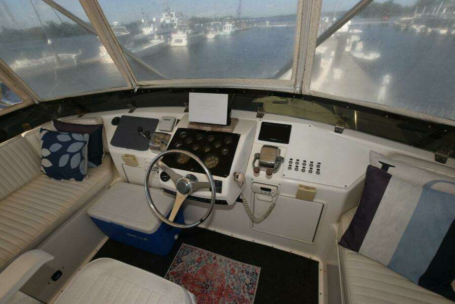 1993 Ocean Yachts 44 Motoryacht