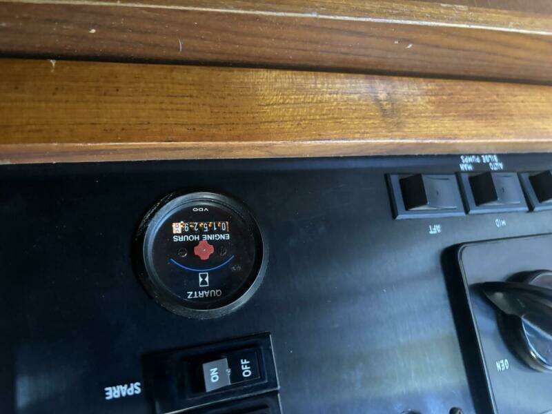 1993 Ocean Yachts 44 Motoryacht