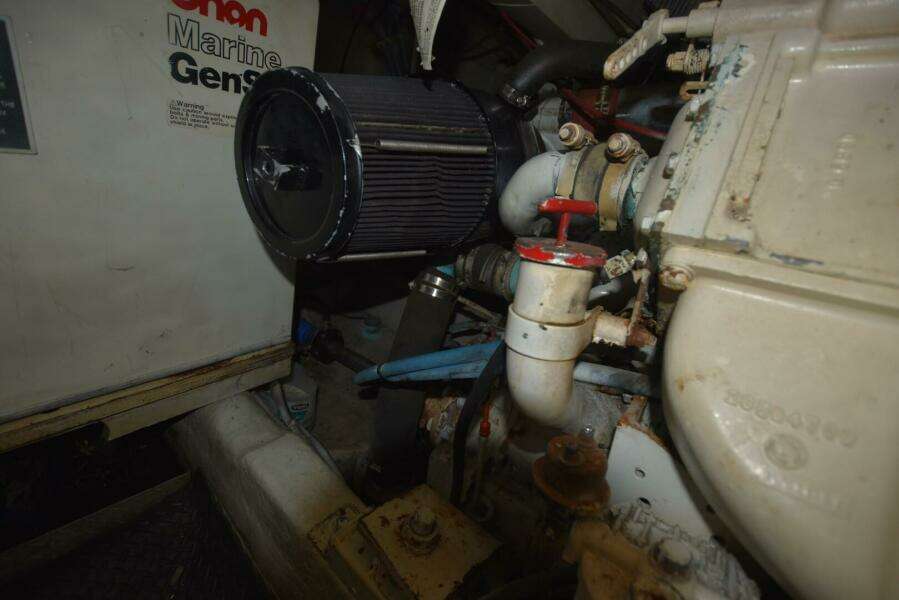 1993 Ocean Yachts 44 Motoryacht