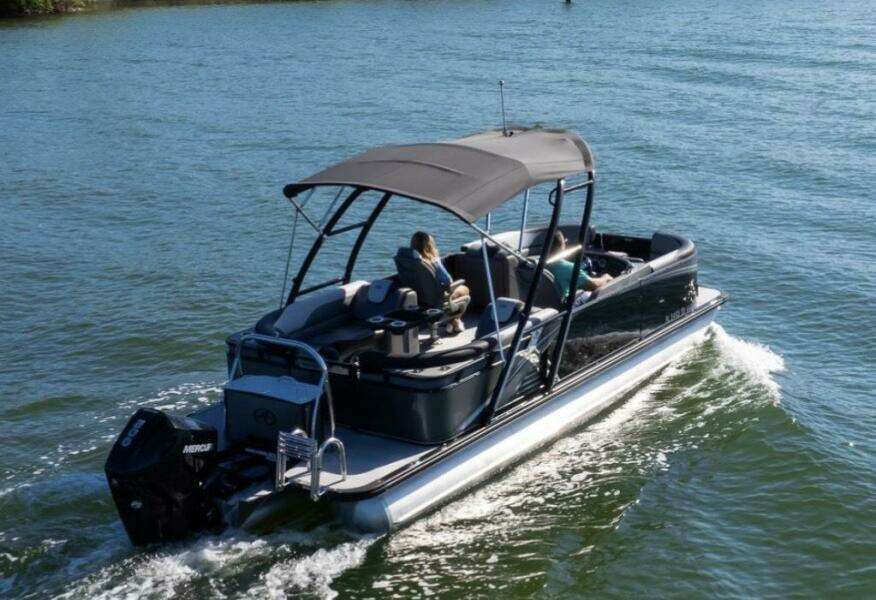 2021 Avalon LSZ Quad Lounger 24