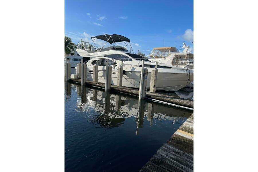 2000 Azimut 46 Flybridge MY