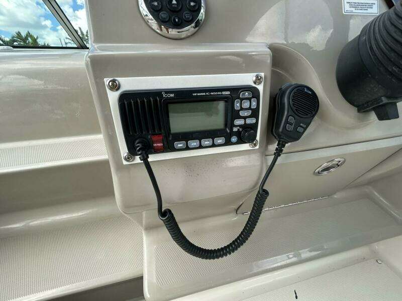 2007 Sea Ray 240 Sundancer