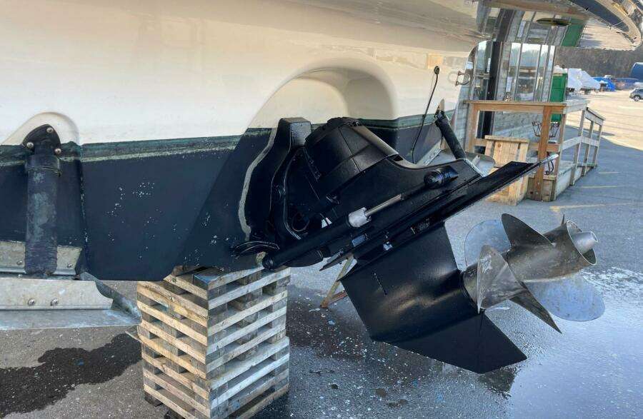 2007 Campion Allante 825