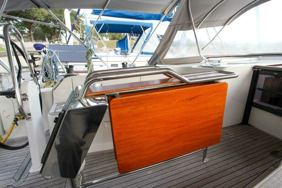 2012 Hanse 445