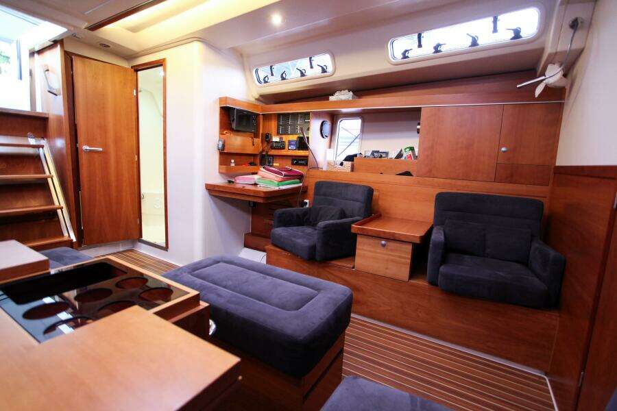 2012 Hanse 445