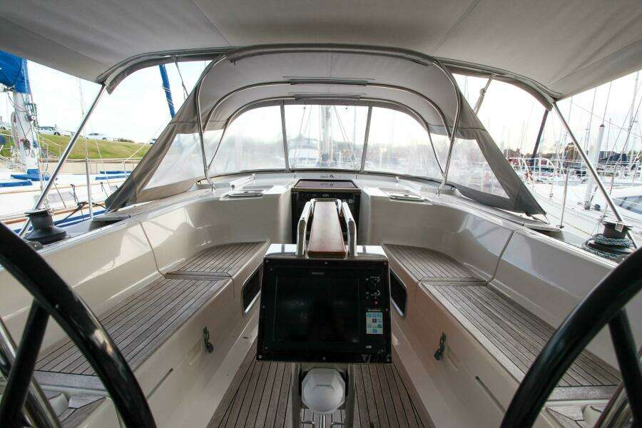 2012 Hanse 445