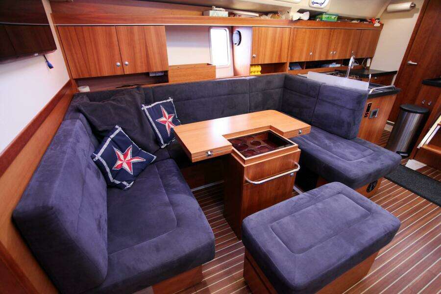 2012 Hanse 445