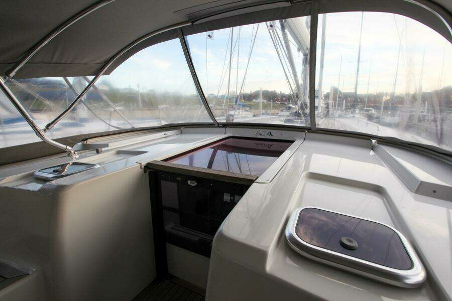 2012 Hanse 445