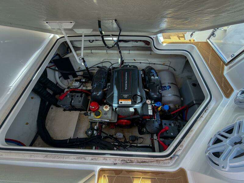 2020 Regal 26 Express