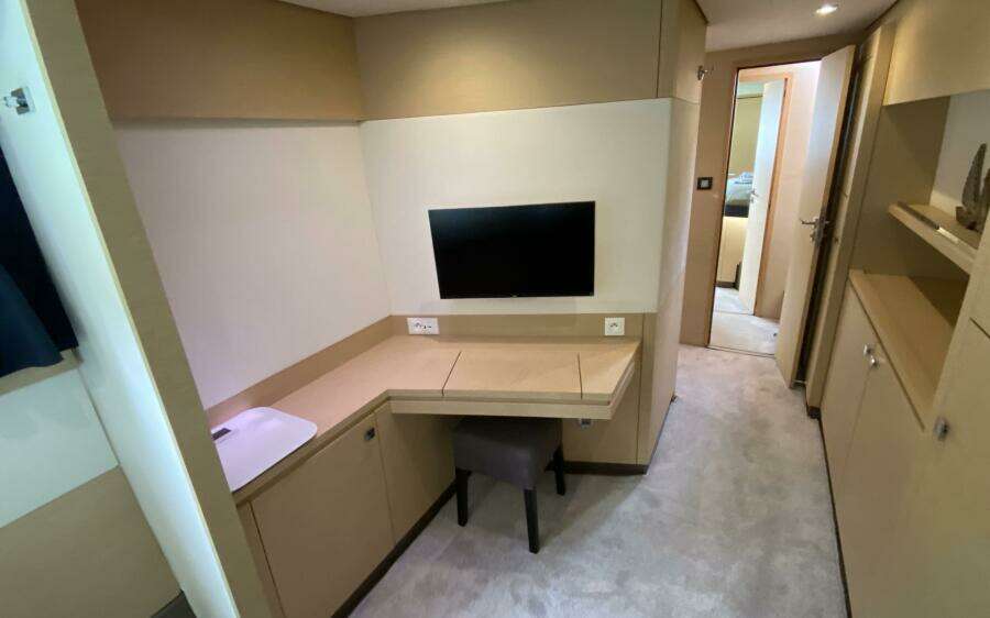 2017 Fountaine Pajot Saba 50 Maestro