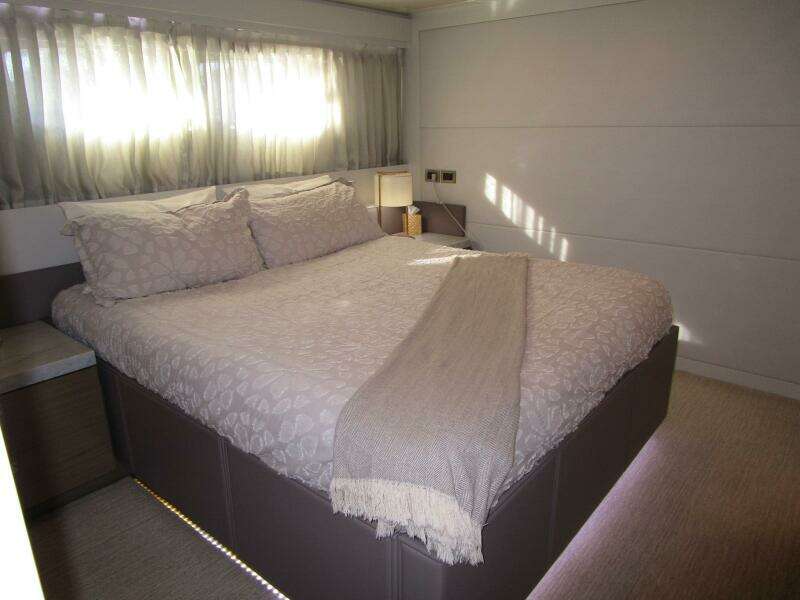 Starboard VIP Looking Aft