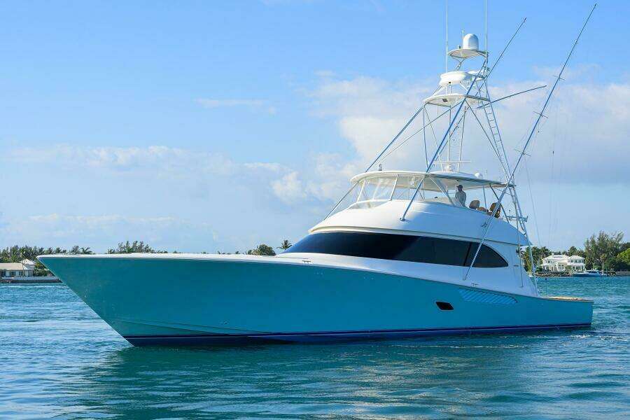 Viking 82 BLU FROG - Port Bow Profile