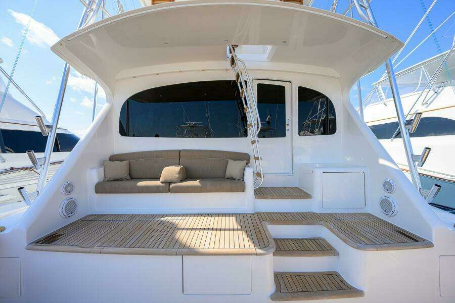 Viking 82 BLU FROG - Cockpit