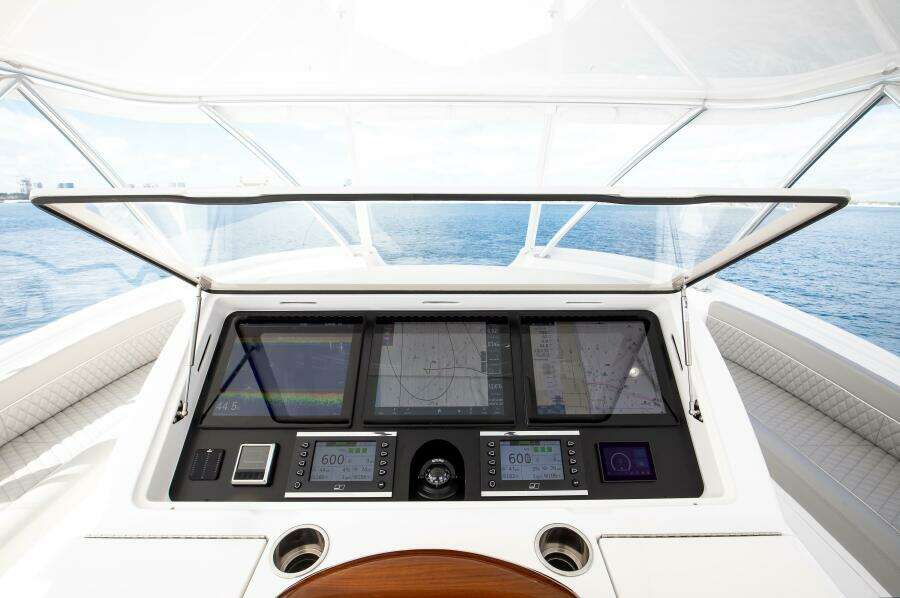 2024 Viking 68 Convertible