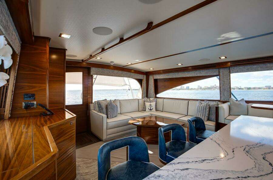 2024 Viking 68 Convertible