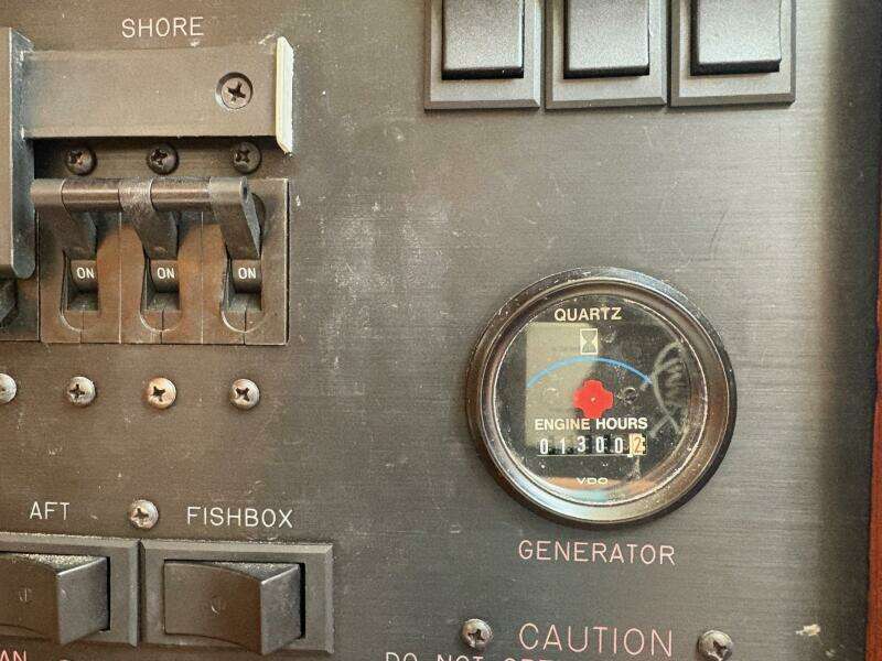 2001 Ocean Yachts 40 Express Bridge