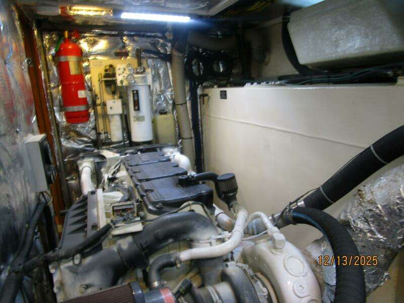 60' Jefferson starboard engine room forward