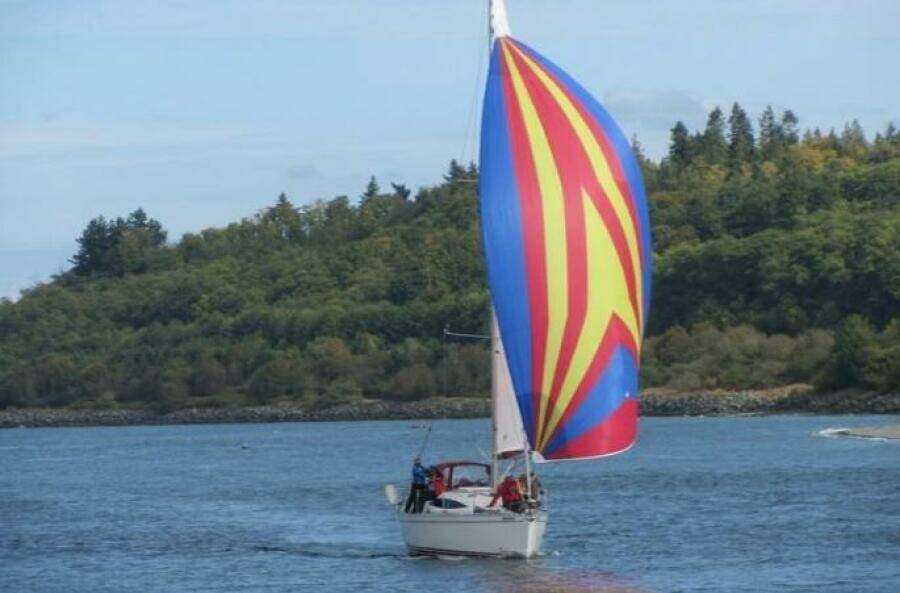 2007 Delphia 33 Sloop