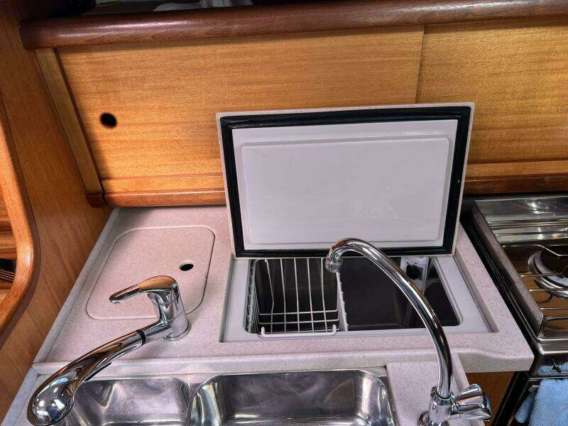 2007 Delphia 33 Sloop