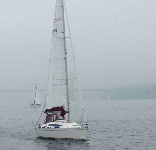 2007 Delphia 33 Sloop