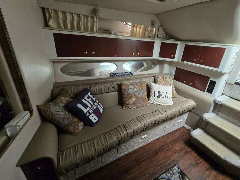 1998 Sea Ray 330 Express