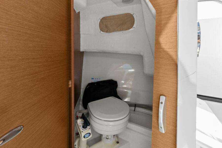 2017 Jeanneau Merry Fisher 695 Marlin